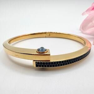 Swarovski Blue Pave Gold Tone Hinge Bangle Bracelet Swan Signed Rare Fits 7 1/4”